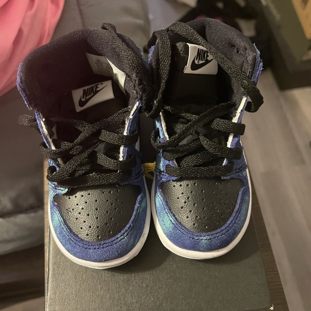 Toddler Jordan 1s